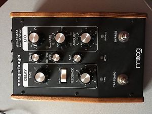 Moog MF-104M analog delay moogerfooger