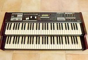 Hammond Sk2 Dual Manual Organ Excellent Condition with Factory Gig Bag