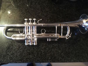 Bach Stradivarius 37 Trumpet