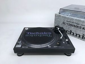 Technics SL-1200 MK5 Turntable in Near-Mint Condition with Original Box