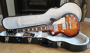 2011 Gibson Les Paul Traditional  w/OHSC