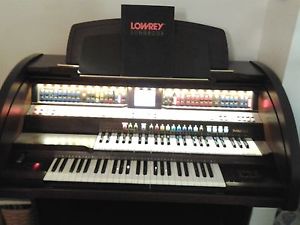 Electric organ and bench