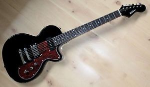 Hutchins Shade I Guitar Black