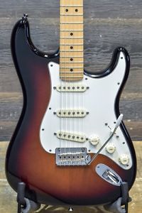 2012 Fender American Standard Stratocaster Sunburst Guitar w/ Case - #US12130597