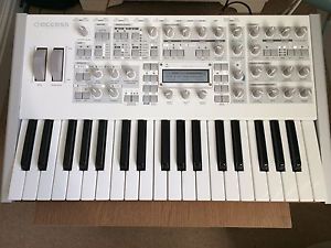 ACCESS VIRUS TI POLAR