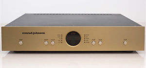 Conrad Johnson ET3  Vacuum tube line stage preamp  MINT w/ remote