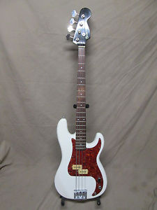 Vintage Rod Schoepfer Custom 4 String Electric Bass Guitar