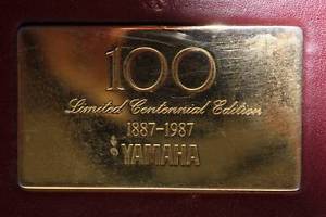 Yamaha Trompete Centennial Goldlack