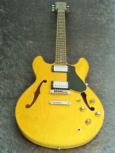 YAMAHA 81 SA700 Used  w/ Hard case