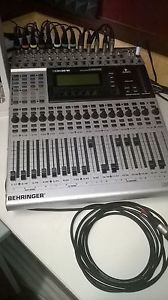 mixer digitale behringer ddx3216 con flight case + ada 16+16