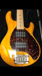MusicMan StingRay 5 HH