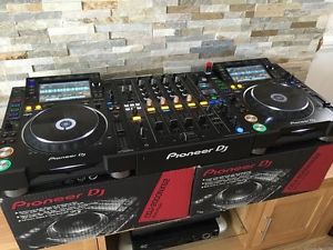 Pioneer CDJ2000NEXUS
