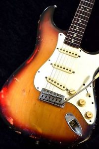 Fender USA 1973 Stratocaster -Sunburst- [VINTAGE] Used  w/ Hard case