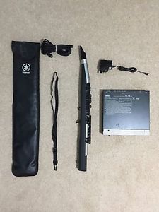 Yamaha WX-5 midi controller with Yamaha VL20-m Virtual Accoustic Tone Generator