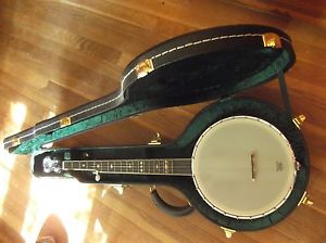Gold Tone OT-800 with hard case - Great condition - Shipping included.