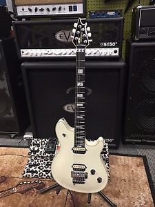 EVH WOLFGANG USA IVORY WITH ORIGINAL HSC AND FACTORY SPEC CARD USED!!!!