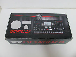 Elektron Octatrack performance sampler with 4 gb card GREAT CONDITION Worldwide!