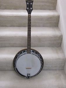 1967 Gibson TB-100 Tenor banjo- very nice, chipboard case,single owner