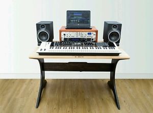 MASSIVE Studiodesk MM-01 'Drift' (display piece)