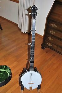 Deering Vega little wonder long neck banjo w/ Lifton case