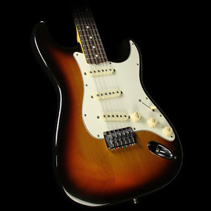 Used Fender CIJ 12-String Stratocaster Electric Guitar 3-Tone Sunbust