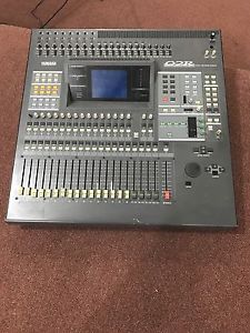 Yamaha 02R Digital Recording Console
