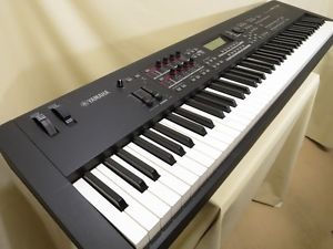 Excellent Japan Freeship synthesizer keyboard YAMAHA MOX8
