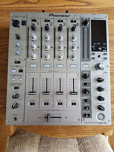 Pioneer DJM-750-K