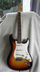 Fender Custom Shop Limited Edition 60´s Duo Tone Stratocaster Relic 3T Sunburst