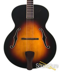 Eastman AR610E-CS Sunburst Archtop Guitar #11650237