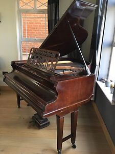 Jonny Kuhse Baby Grand Piano