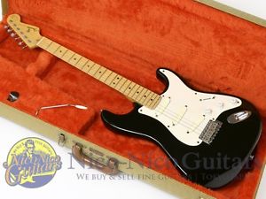 FENDER 2000 ERIC CLAPTON STRATOCASTER BLACK Used Guitar Free Shipping #g1898