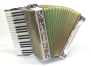 HOHNER Verdi II in absolutem TOP-Zustand! Super für Sammler und Spieler!