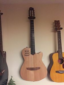 Godin ACS-SA natural SG multiac