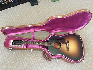 2011 Gibson J45 True Vintage Acoustic Banner Headstock W/FREE Worldwide SHIPPING