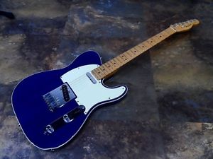 Fender USA TELECASTER 2008 Used  w/ Hard case
