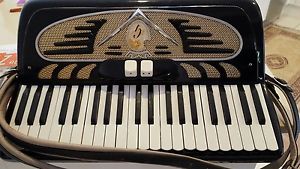 vintage galanti piano accordion
