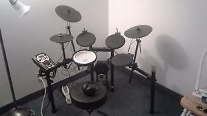 Roland V-Drums TD-11K compact set