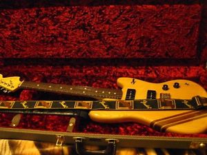 Fender Limited Edition American Shortboard Mustang Guitar, Case ON SALE!