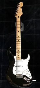 Fender GC-1 Roland Ready Standard Stratocaster - Like New
