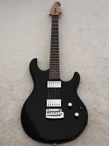 NEW MUSIC MAN Luke III HH (Black) guitar From JAPAN/456
