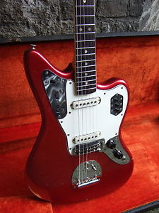Fender Jaguar 1966 - Candy Apple Red - Matching Headstock - TOP!!