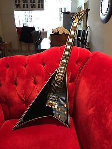 Jackson Custom Shop Randy Rhoads RR1.5 Black / White Pinstripes Guitar