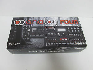 Elektron Analog Four tabletop synthesizer in GREAT CONDITION Worldwide!