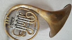 Hans Hoyer Double Compensating French Horn