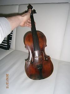 Schöne alte Viola