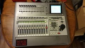 Roland VS-2480 CD Digital Recording Workstation