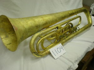 Berliner Pumpen 4 Valve Tuba *Collector* almost 200 years old.