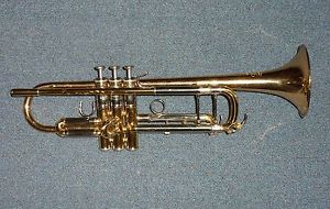 Yamaha Xeno Model 8335G Trumpet