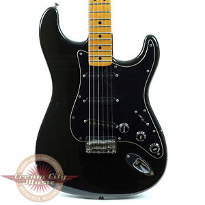 VINTAGE 1980 FENDER STRATOCASTER STRAT HARDTAIL HARD TAIL ELECTRIC GUITAR BLACK